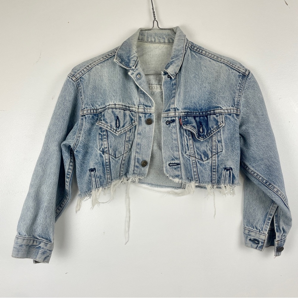 Vintage Levi's Red Label Blue Jean Jacket Classic Timeless Style Cropped Raw Hem